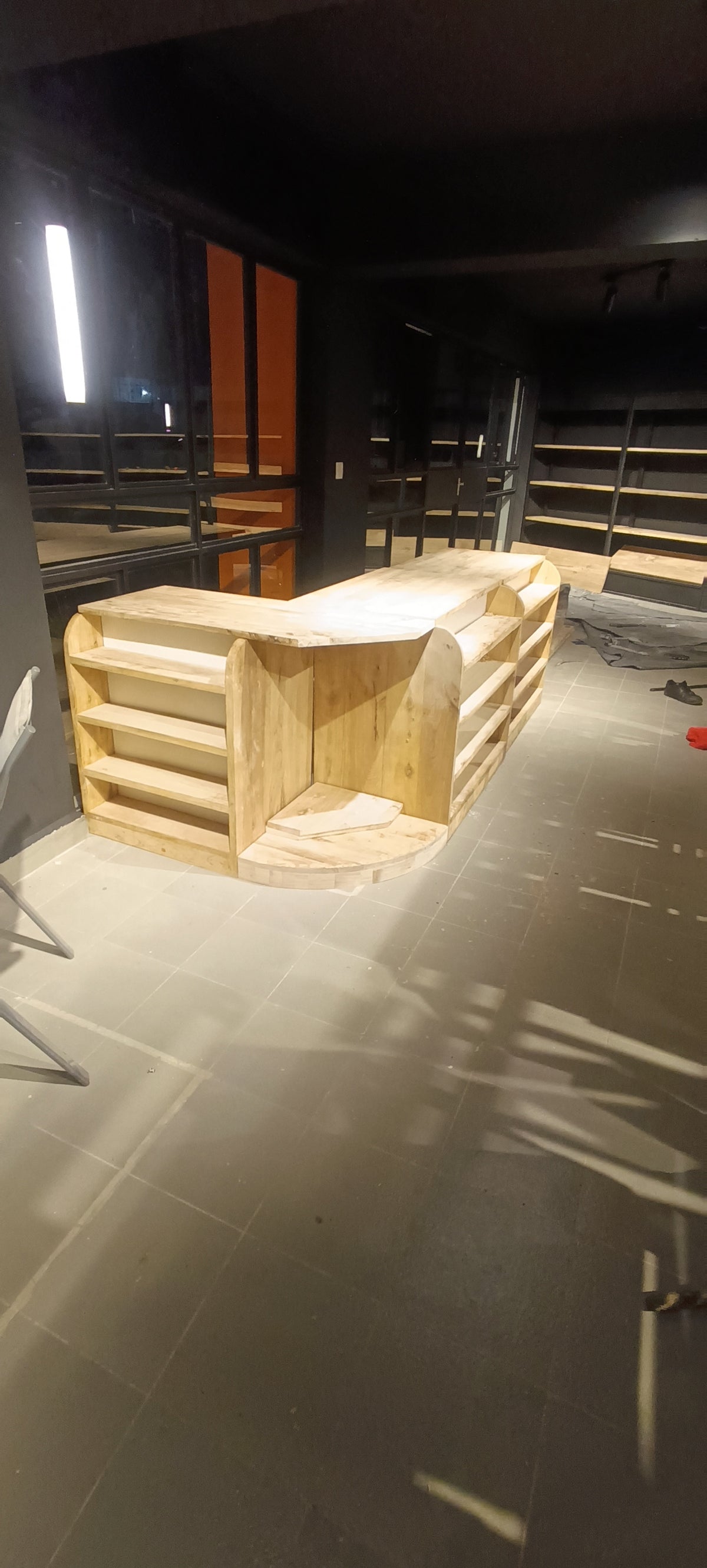 POS and display table