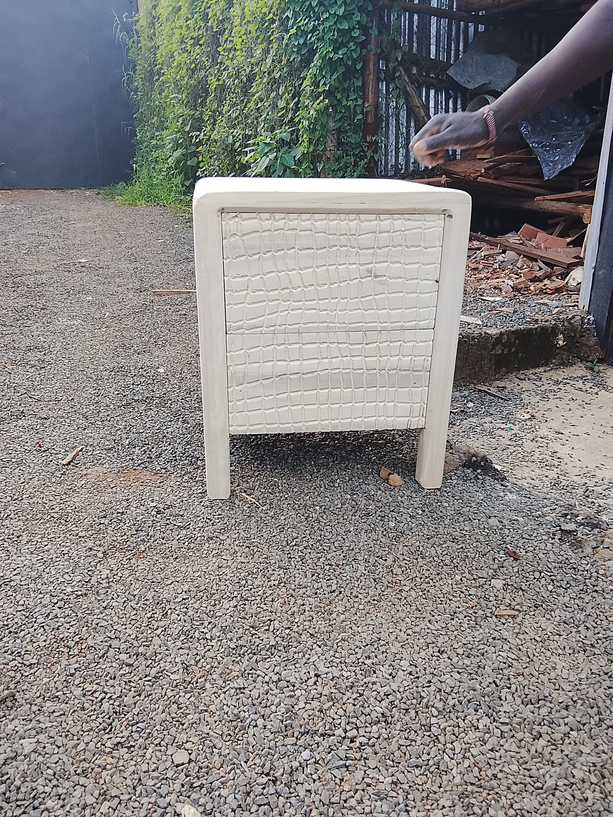 A pair nightstand
